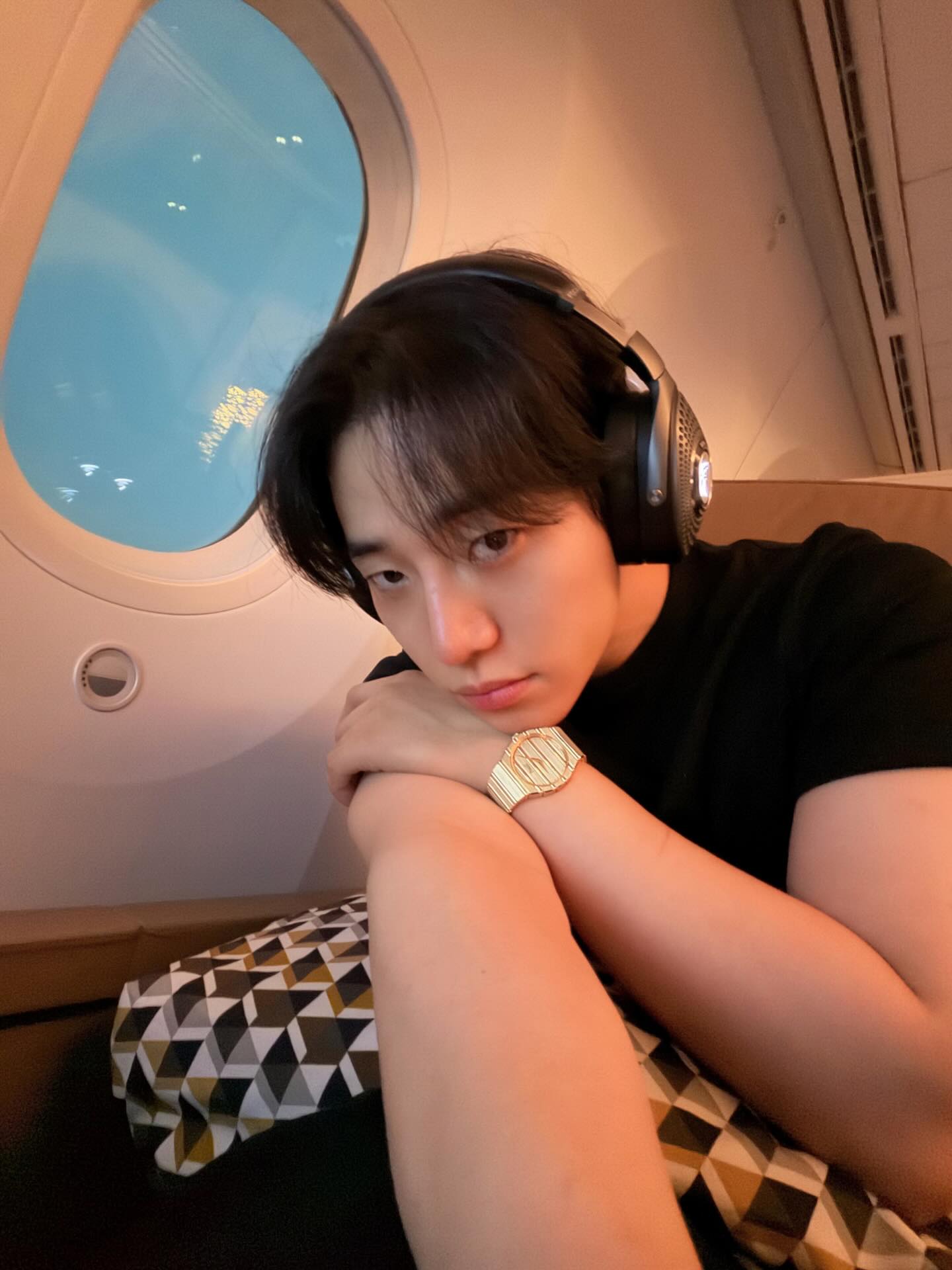 イ・ジュノのビハインドカット