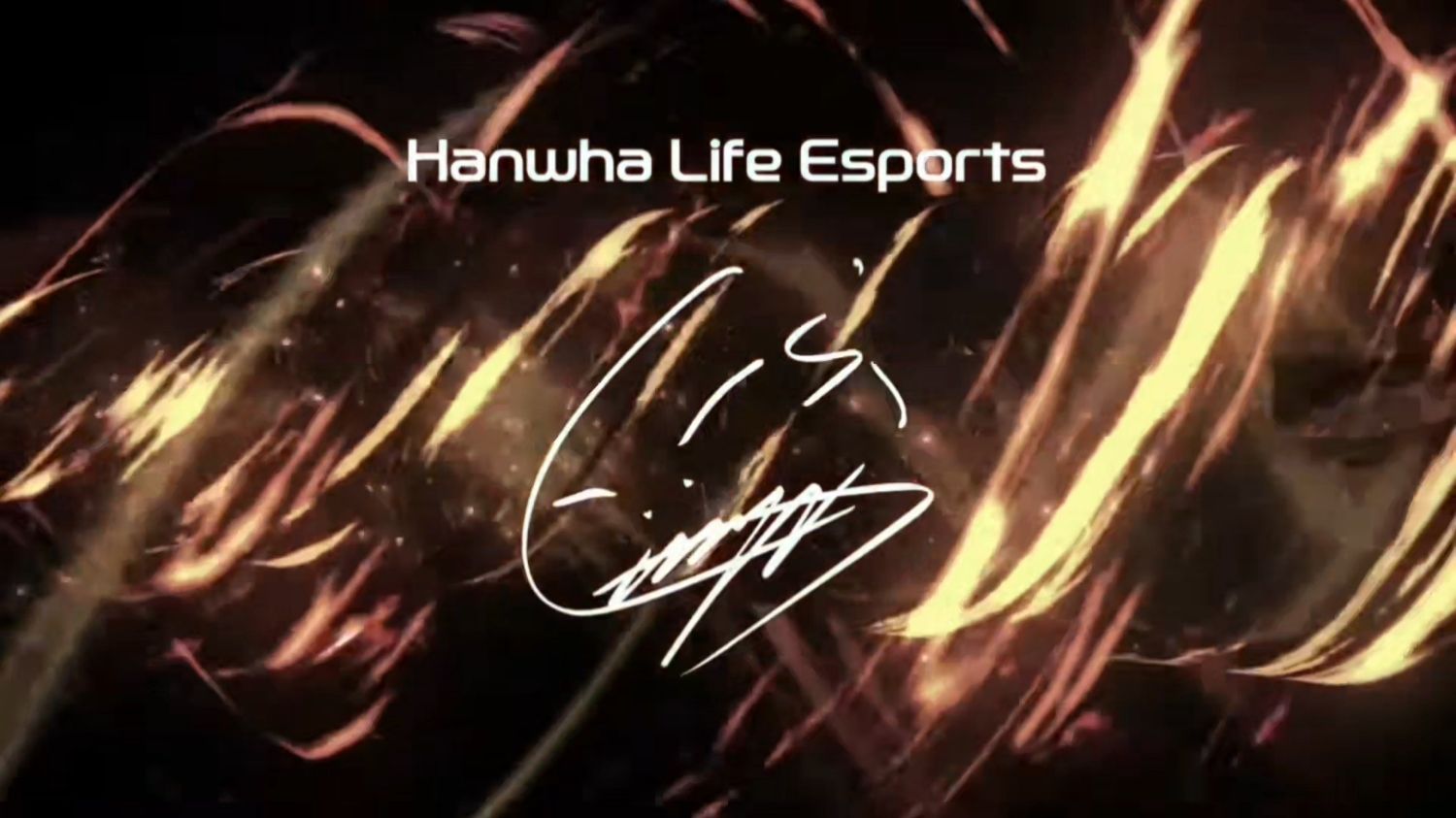 Gumayusi的最新照片