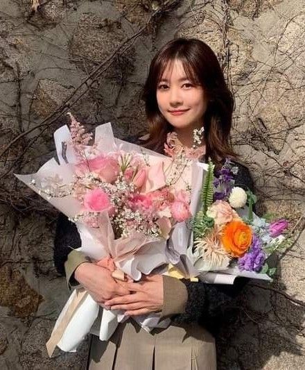 Recent activity shot of Jung Somin