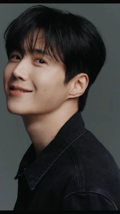 Foto terbaru dari Kim Seonho