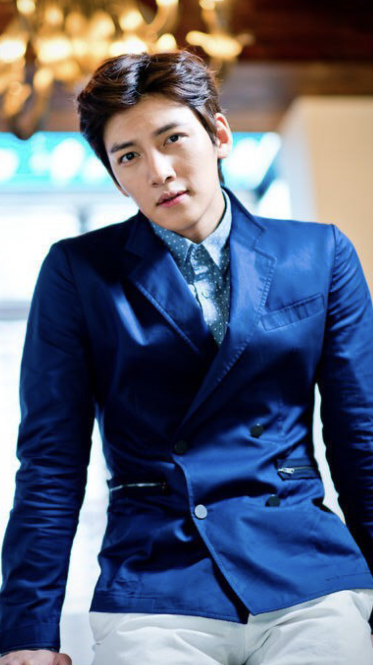 A moment captured by a fan of Ji Changwook