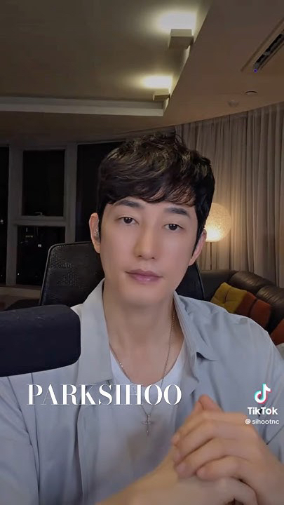 A moment captured by a fan of Park Sihoo