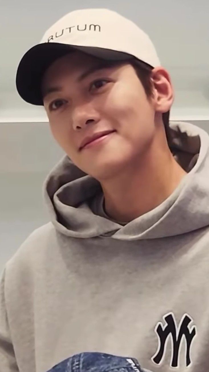 A moment captured by a fan of Ji Changwook