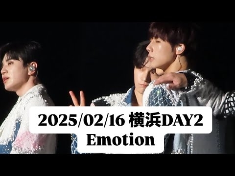 Behind-the-scenes cut of Kim Myungsoo (L)