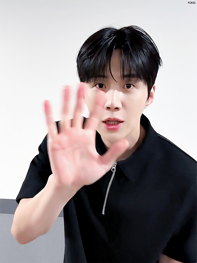 Latest photo of Kim Seonho