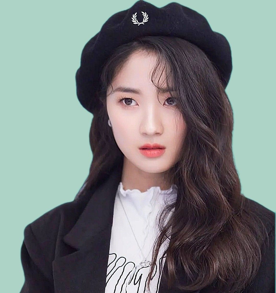 Latest photo of Kim Hyeyoon