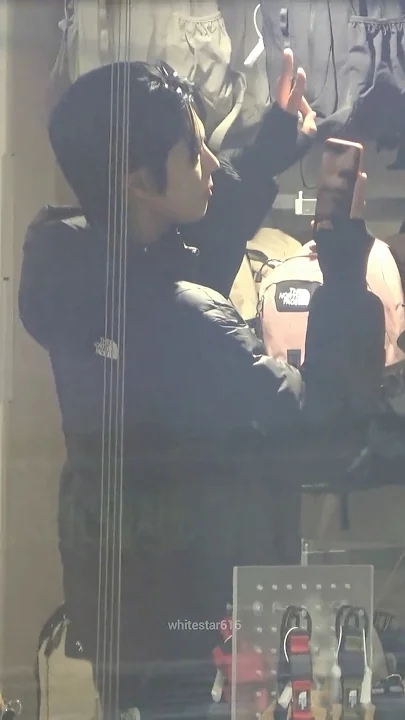 Recent activity shot of Park Bogum