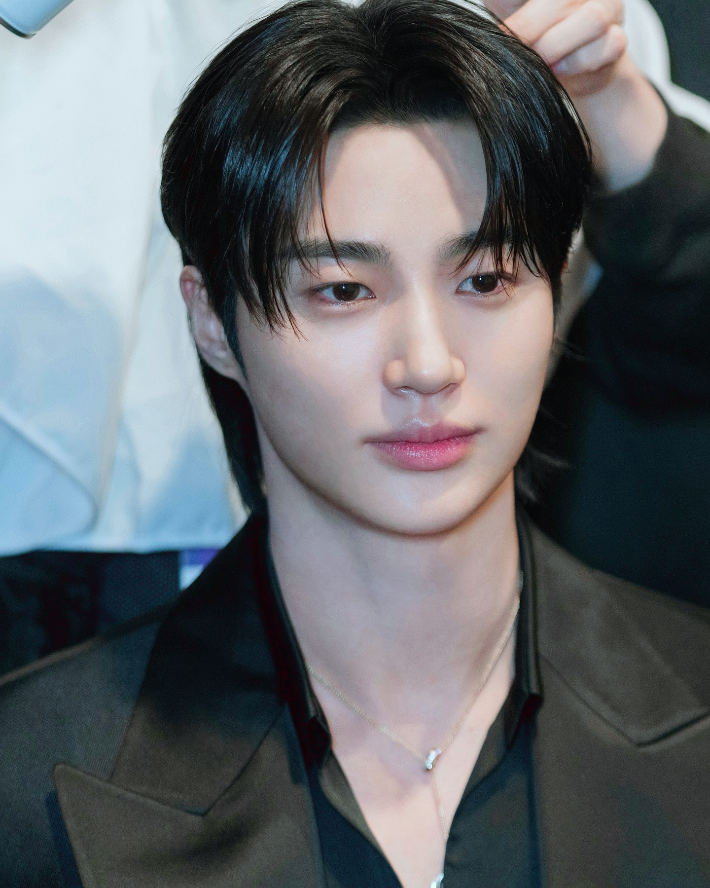 Behind-the-scenes cut of Byeon Wooseok