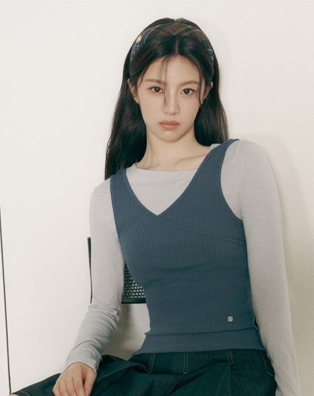 Recent activity shot of Go Younjung