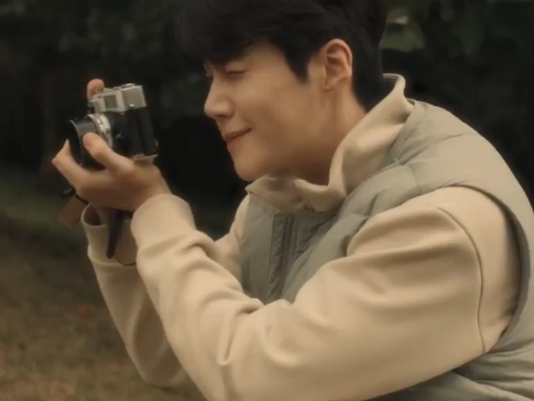 A moment captured by a fan of Kim Seonho