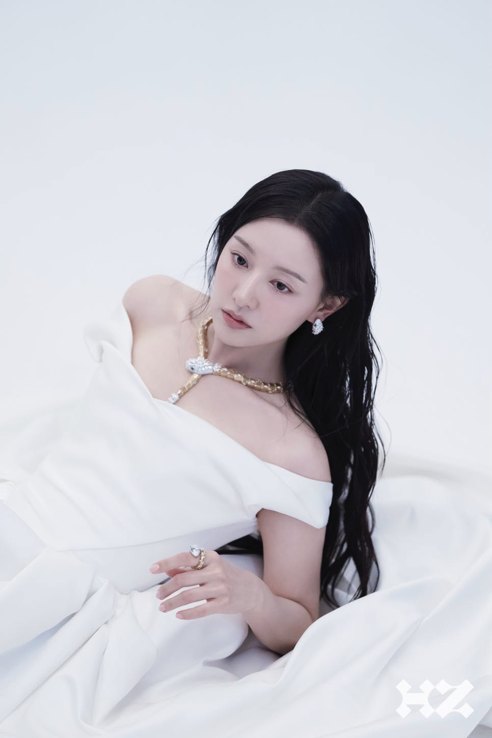 Recent activity shot of Kim Jiwon