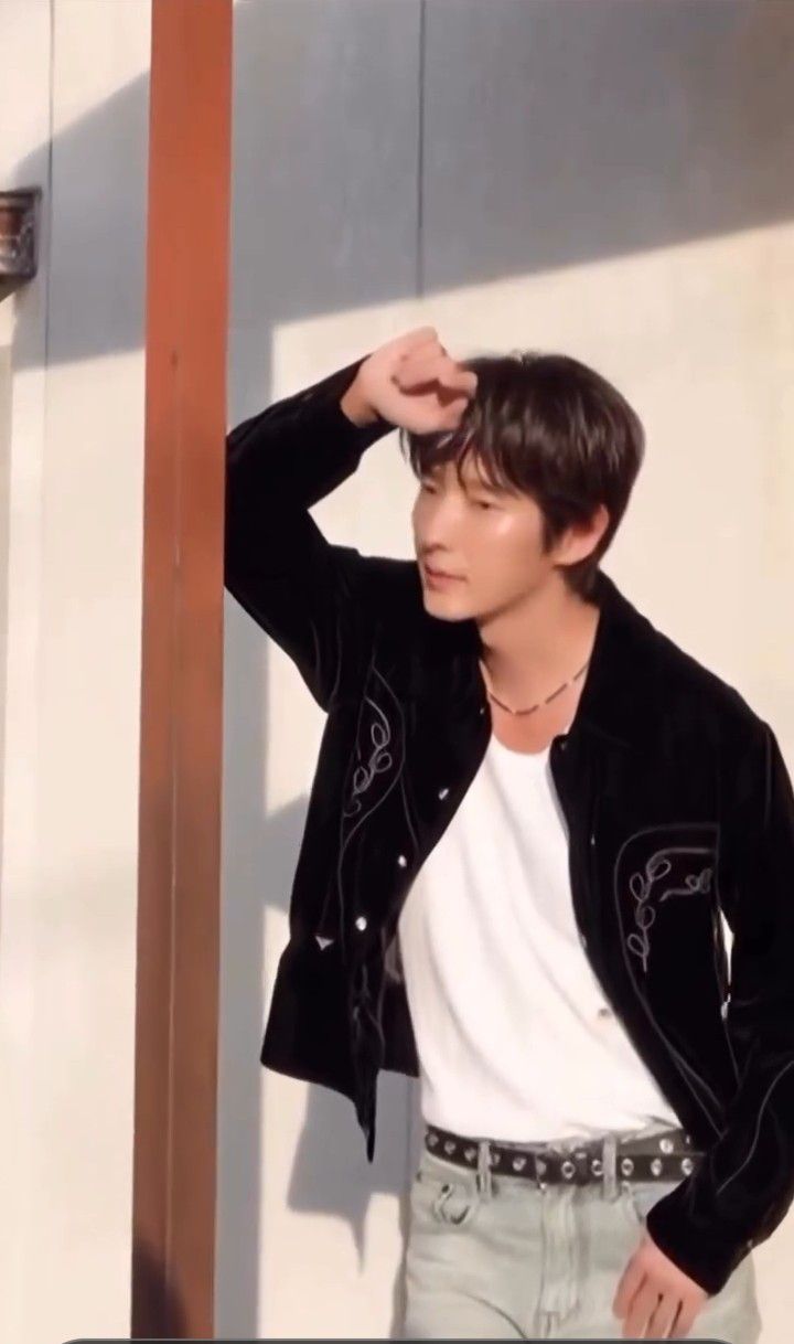 Postingan selebriti populer yang disukai penggemar