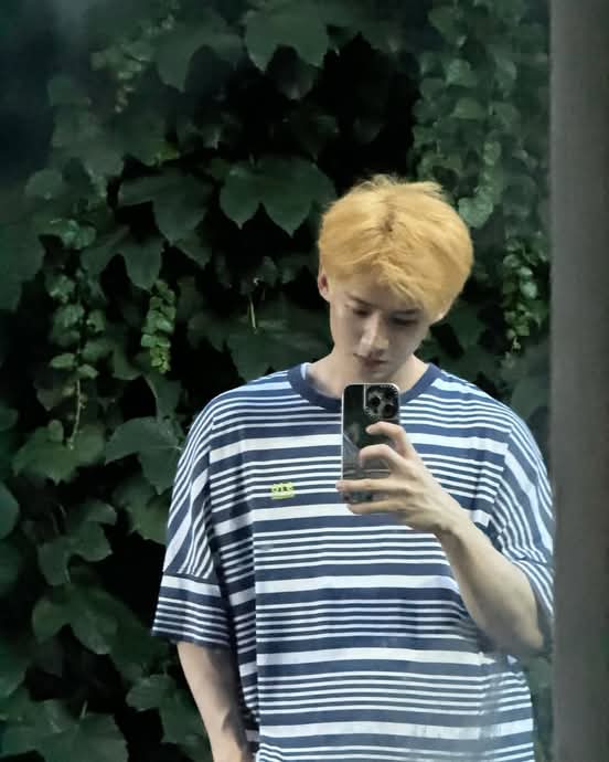 Recent activity shot of Bai Jingting