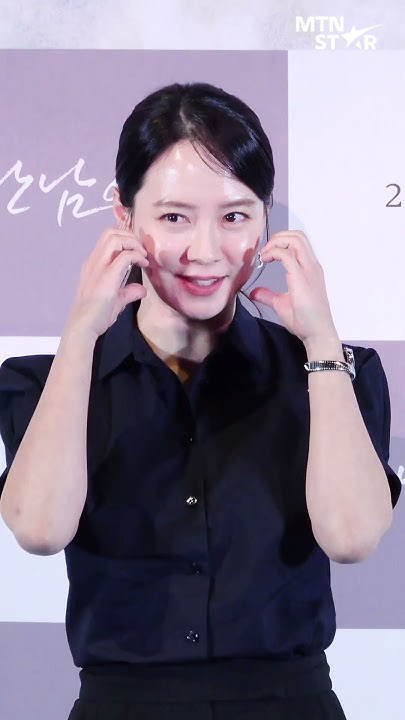 Today's popular wallpaper in Song Jihyo community