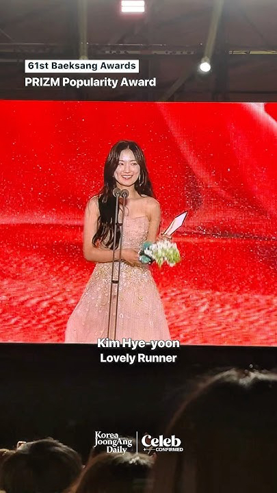 Behind-the-scenes cut of Kim Hyeyoon