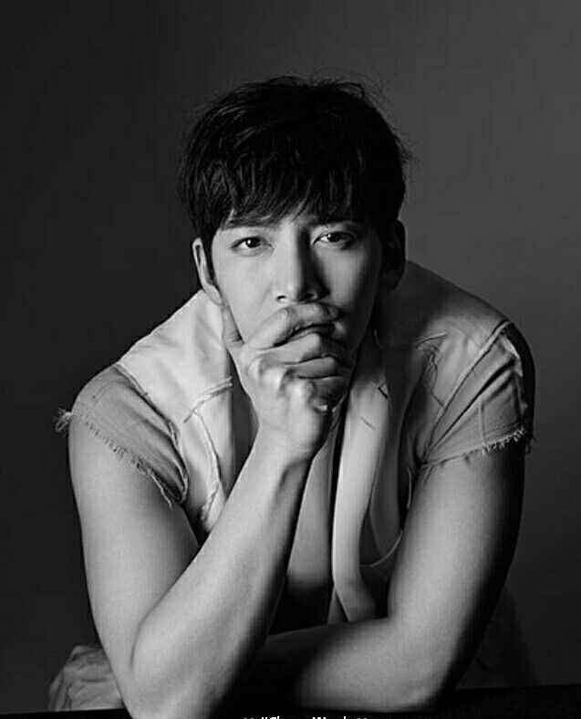 지창욱의 최신 사진