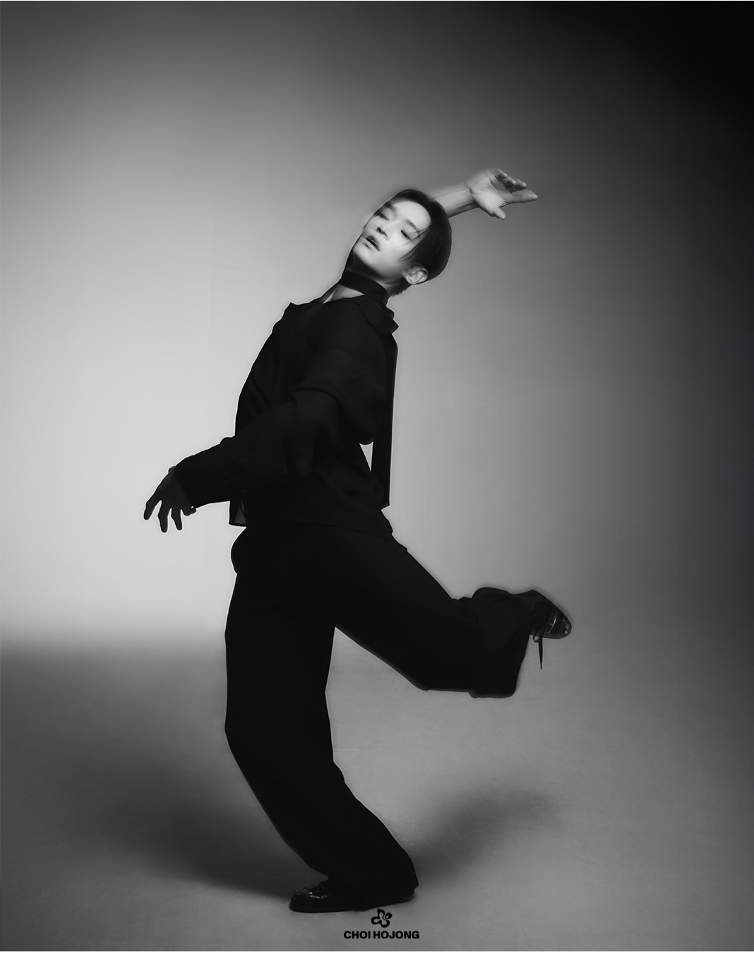 A moment captured by a fan of Choi Hojong