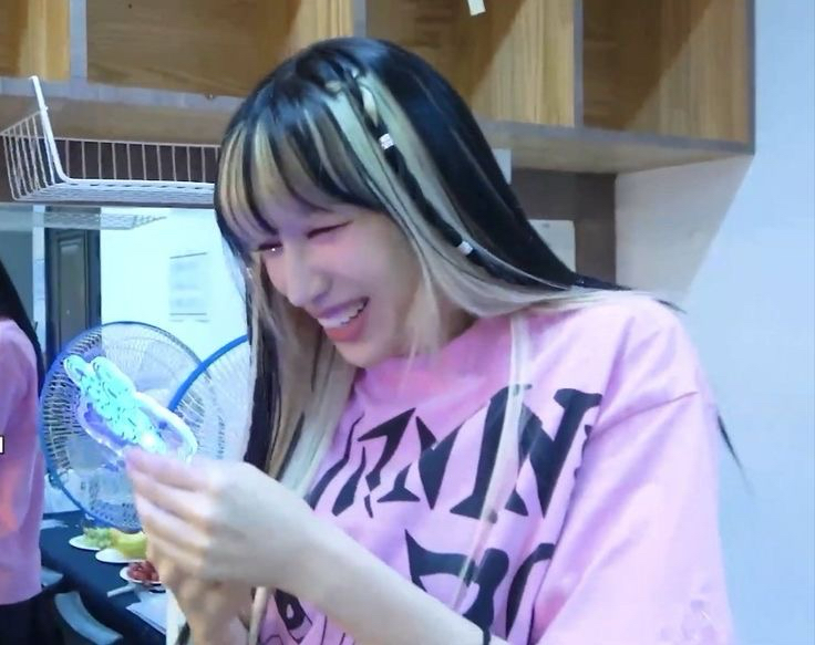 Behind-the-scenes cut of BADA