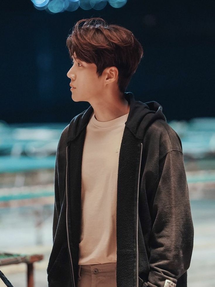 Latest photo of Kim Seonho