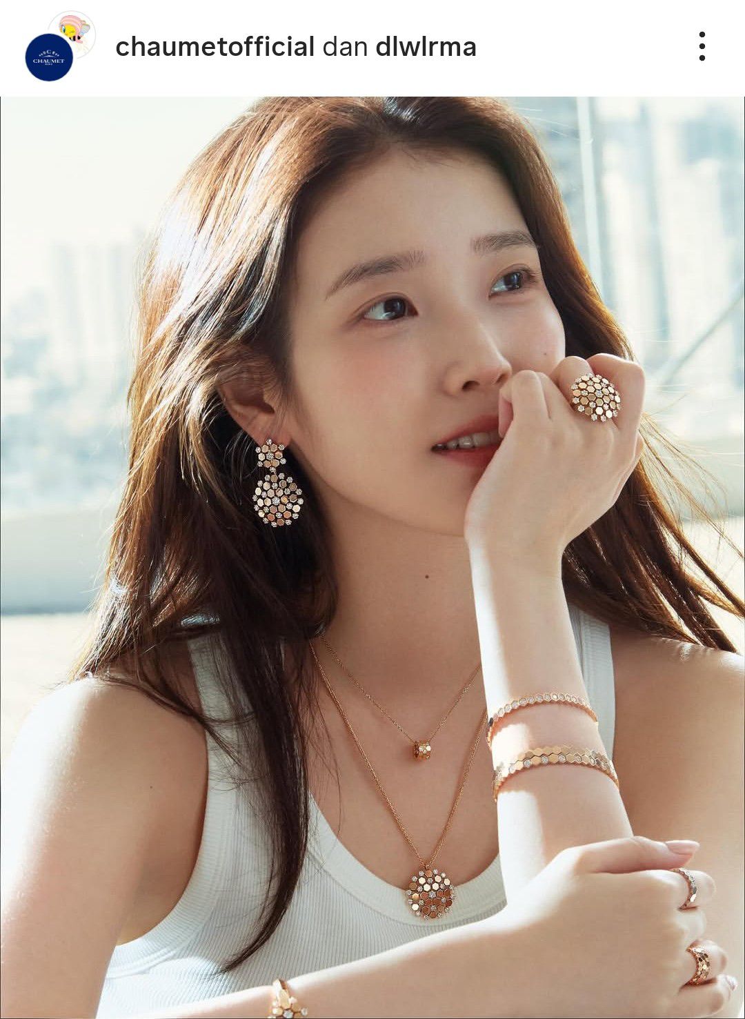 아이유의 최신 사진