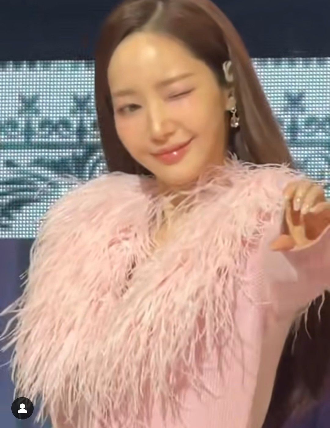 ファンが撮影したパク・ミニョンの瞬間