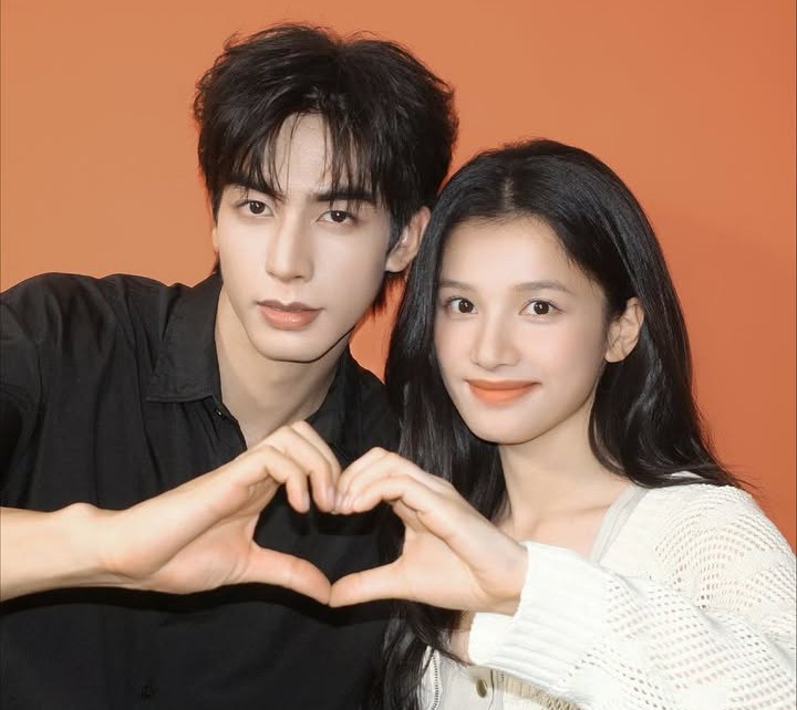 Latest photo of Song WeiLong