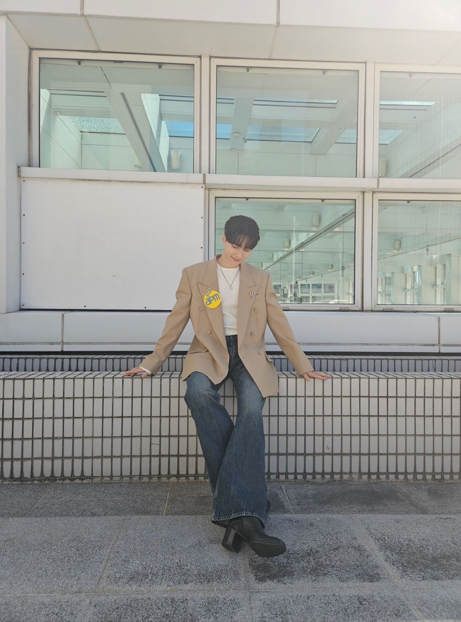 Recent activity shot of Kim Myungsoo (L)