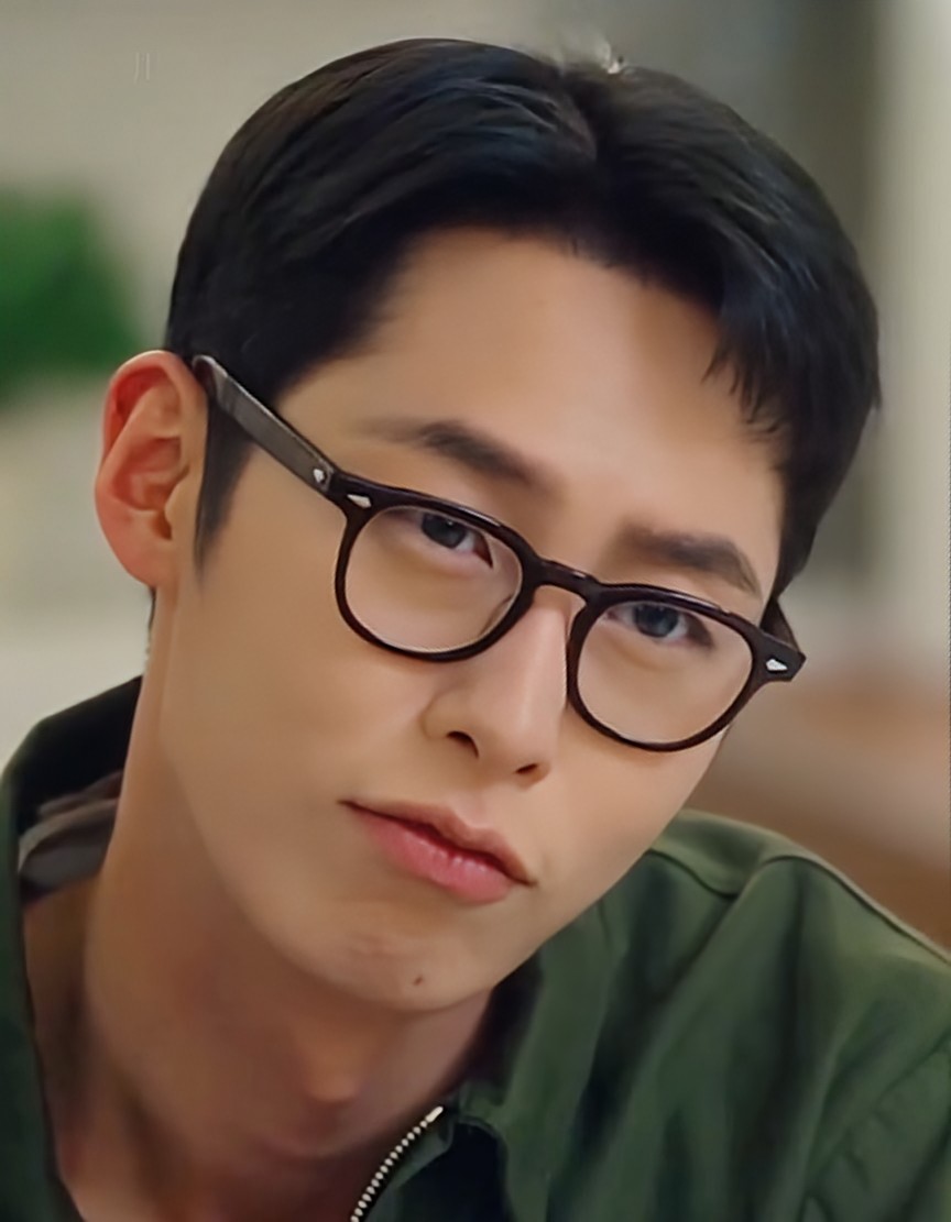 Latest photo of Lee Jaewook