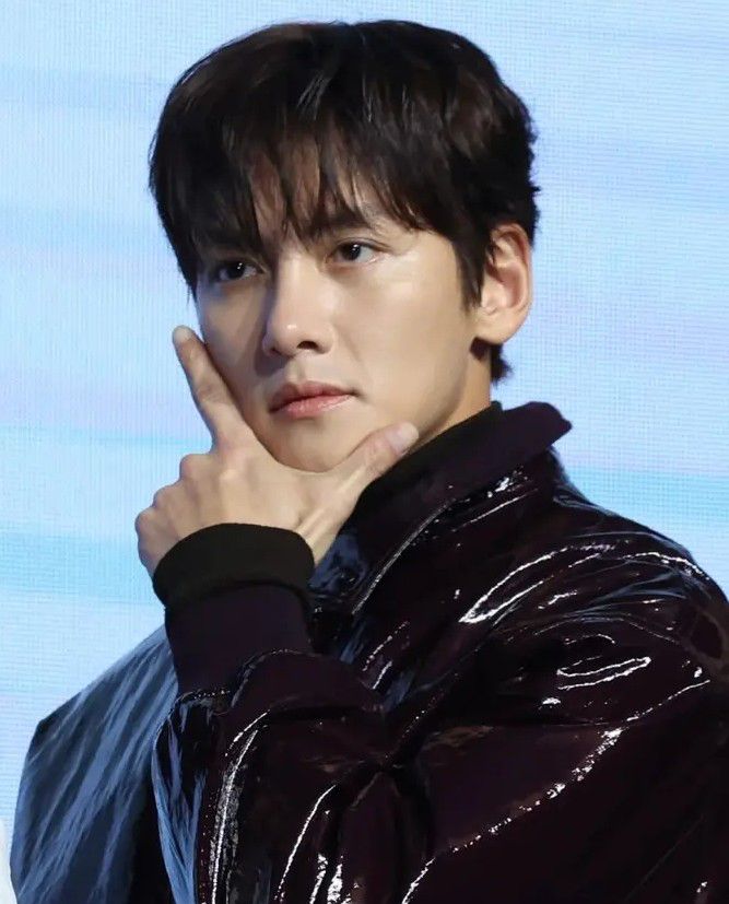 Behind-the-scenes cut of Ji Changwook