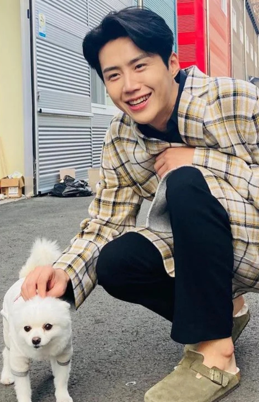 Behind-the-scenes cut of Kim Seonho