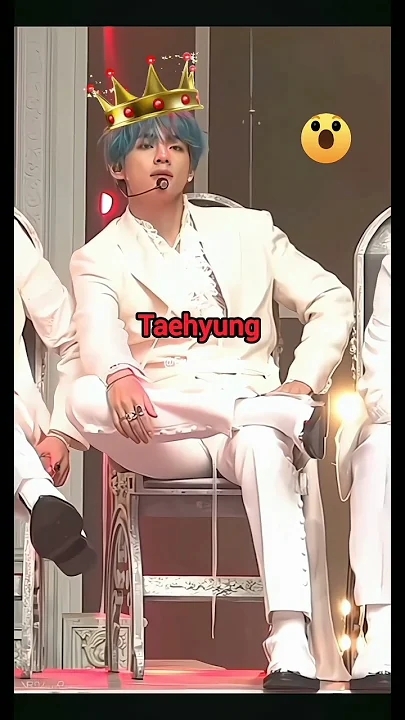 A moment captured by a fan of Park Bogum