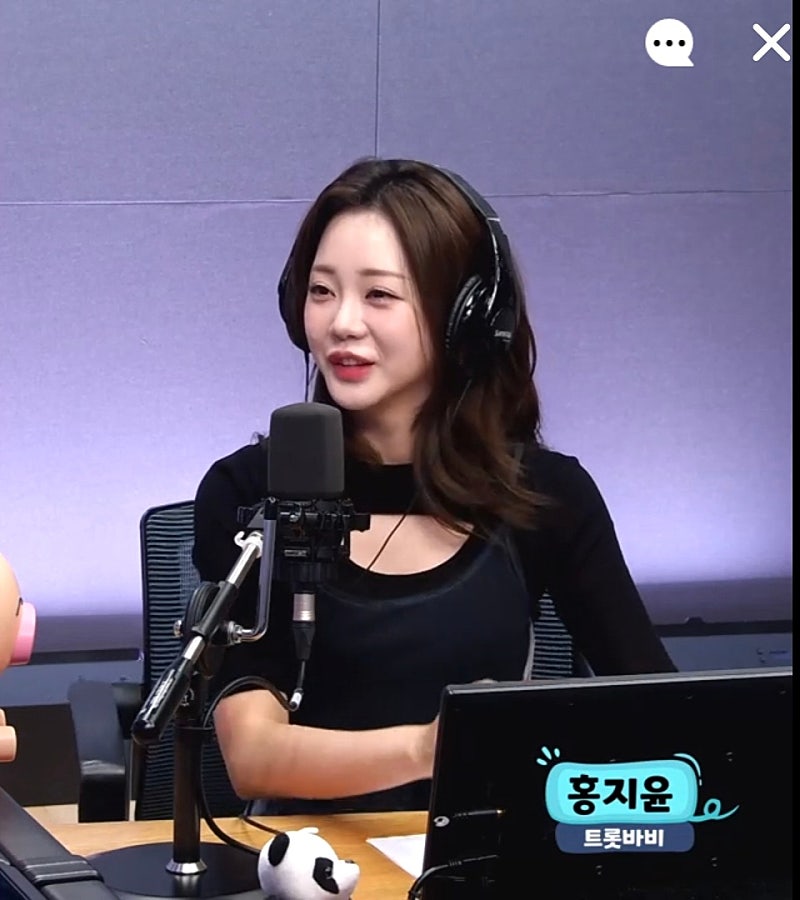 홍지윤 최근 활동샷