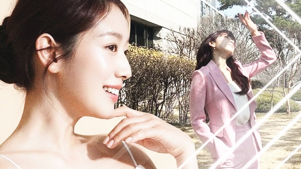 Recent activity shot of Park Shinhye