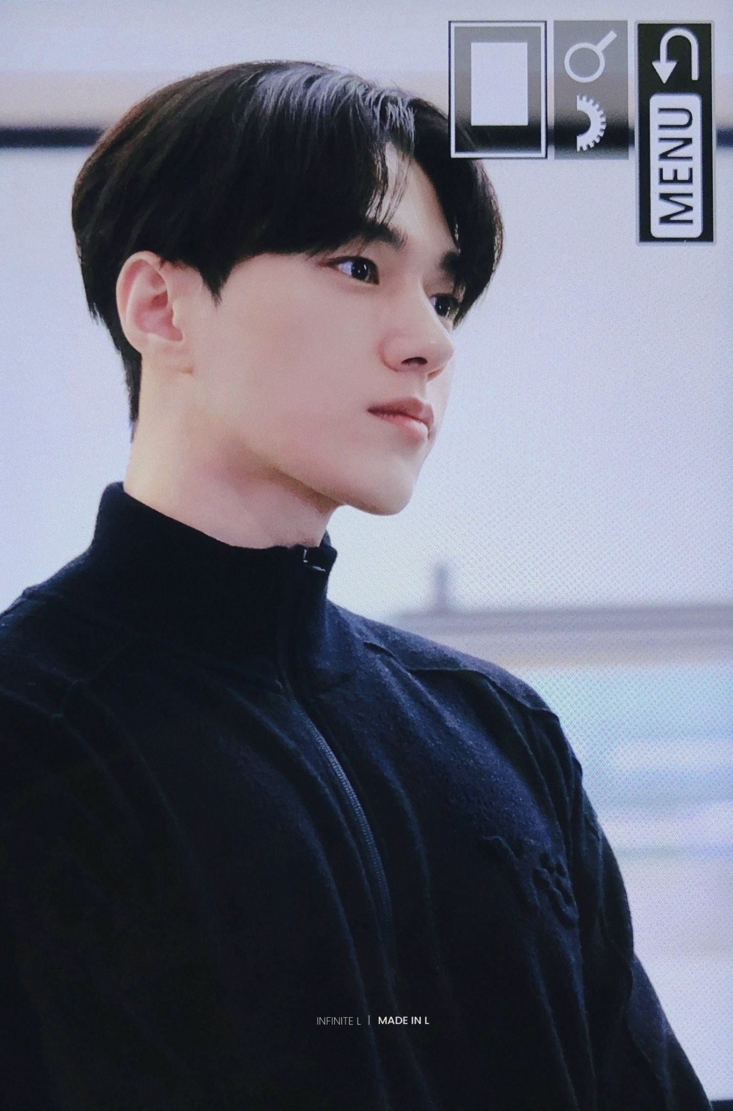 Behind-the-scenes cut of Kim Myungsoo (L)