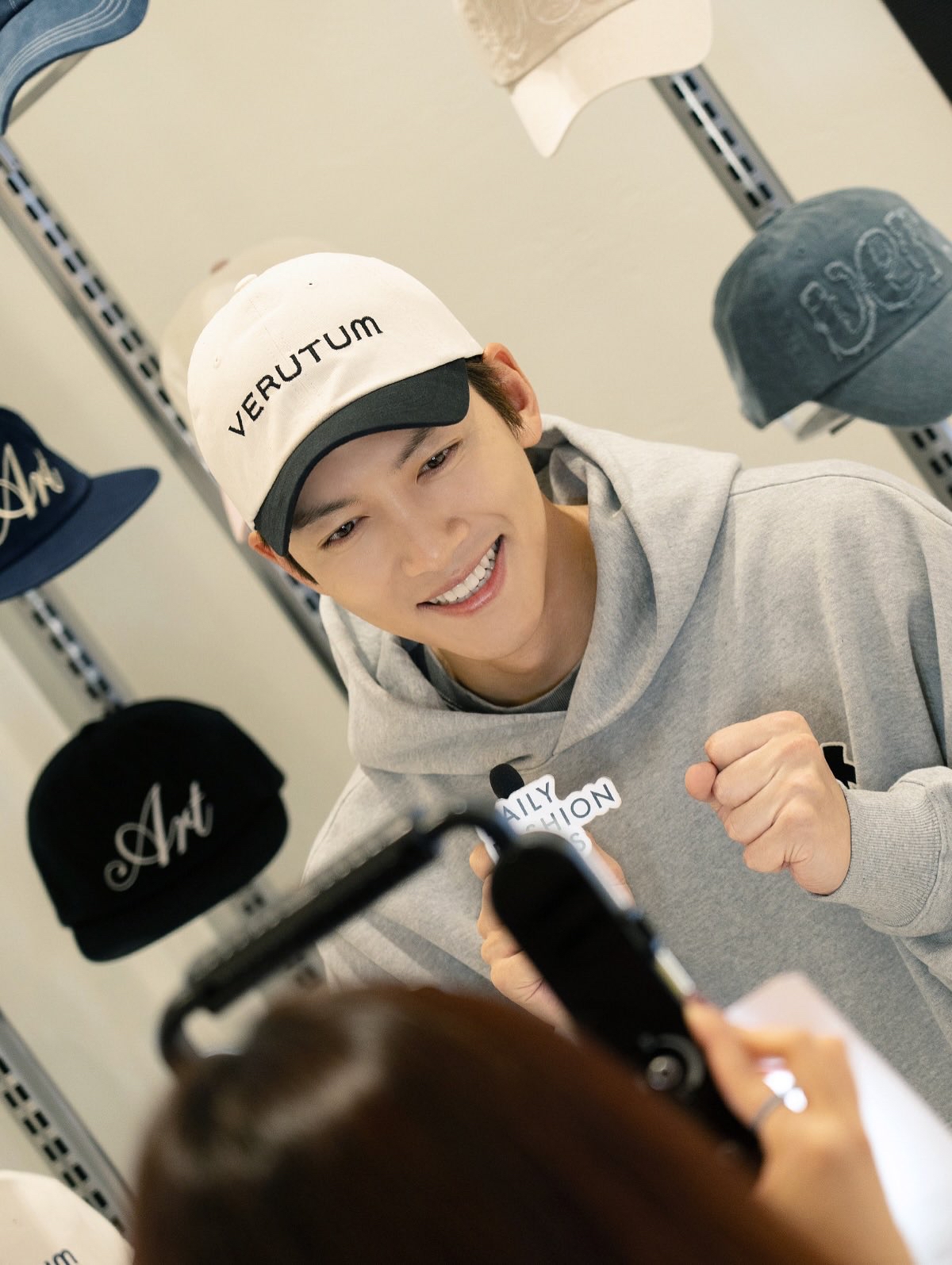 A moment captured by a fan of Ji Changwook