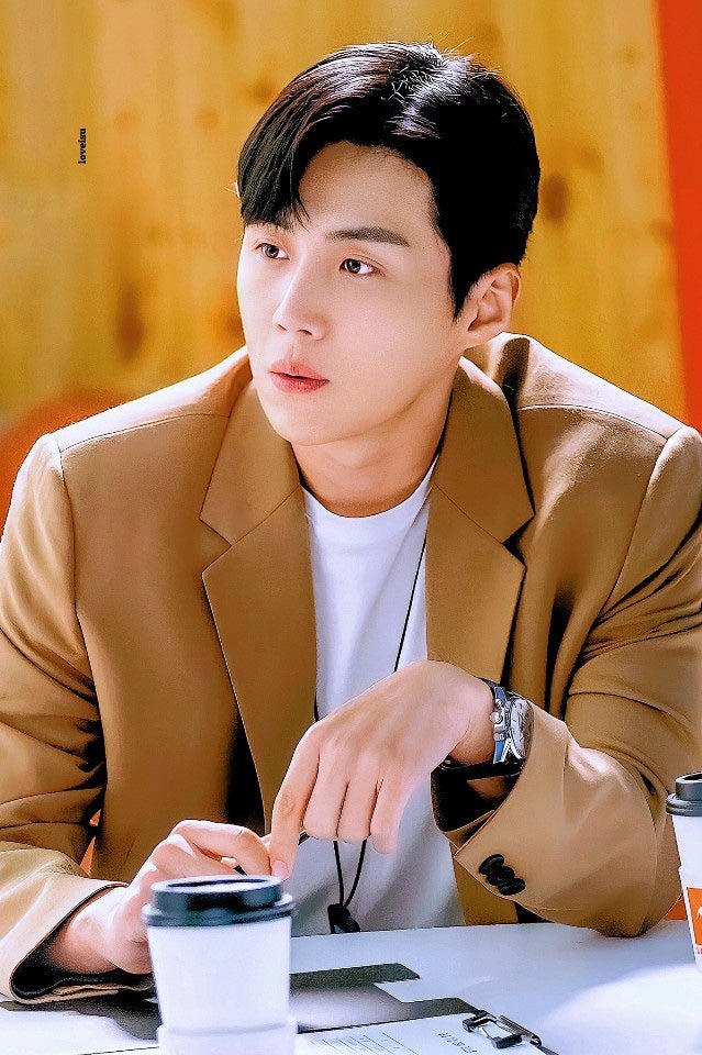 Latest photo of Kim Seonho