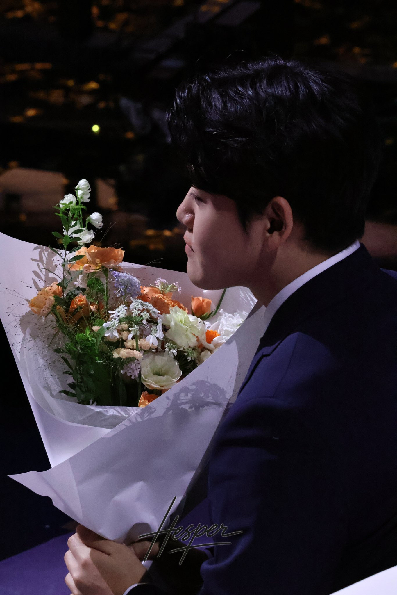 Cuplikan di balik layar dari Gumayusi