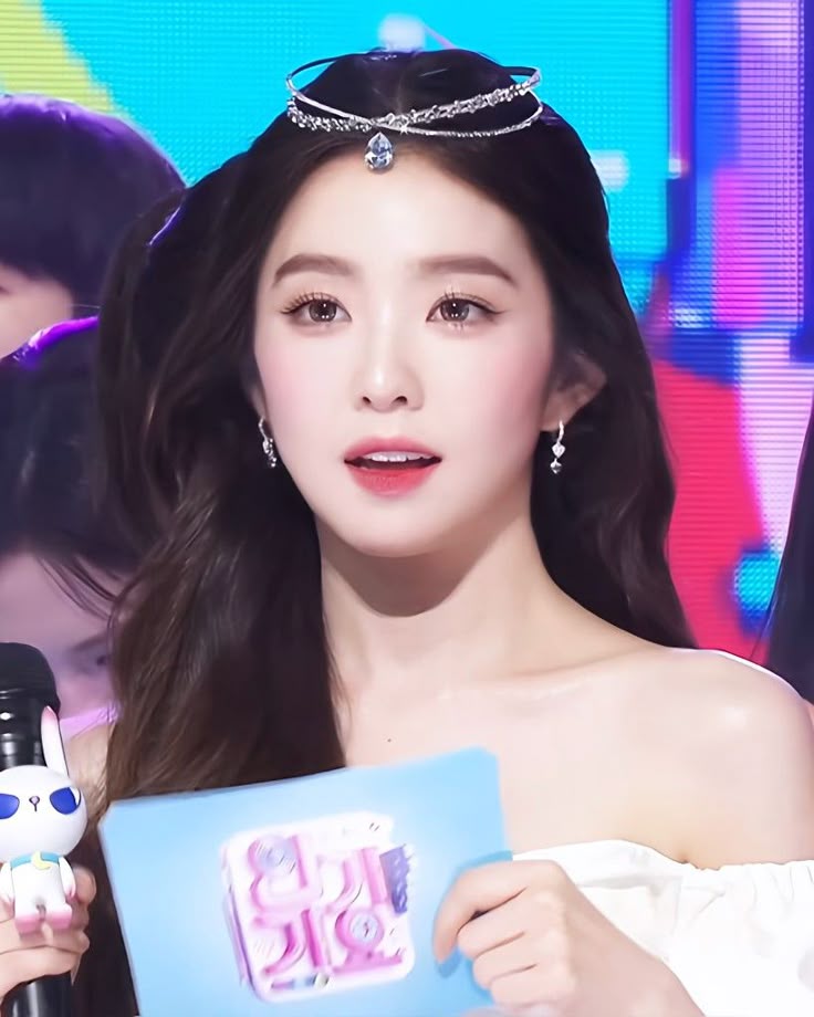 Behind-the-scenes cut of Han Sohee