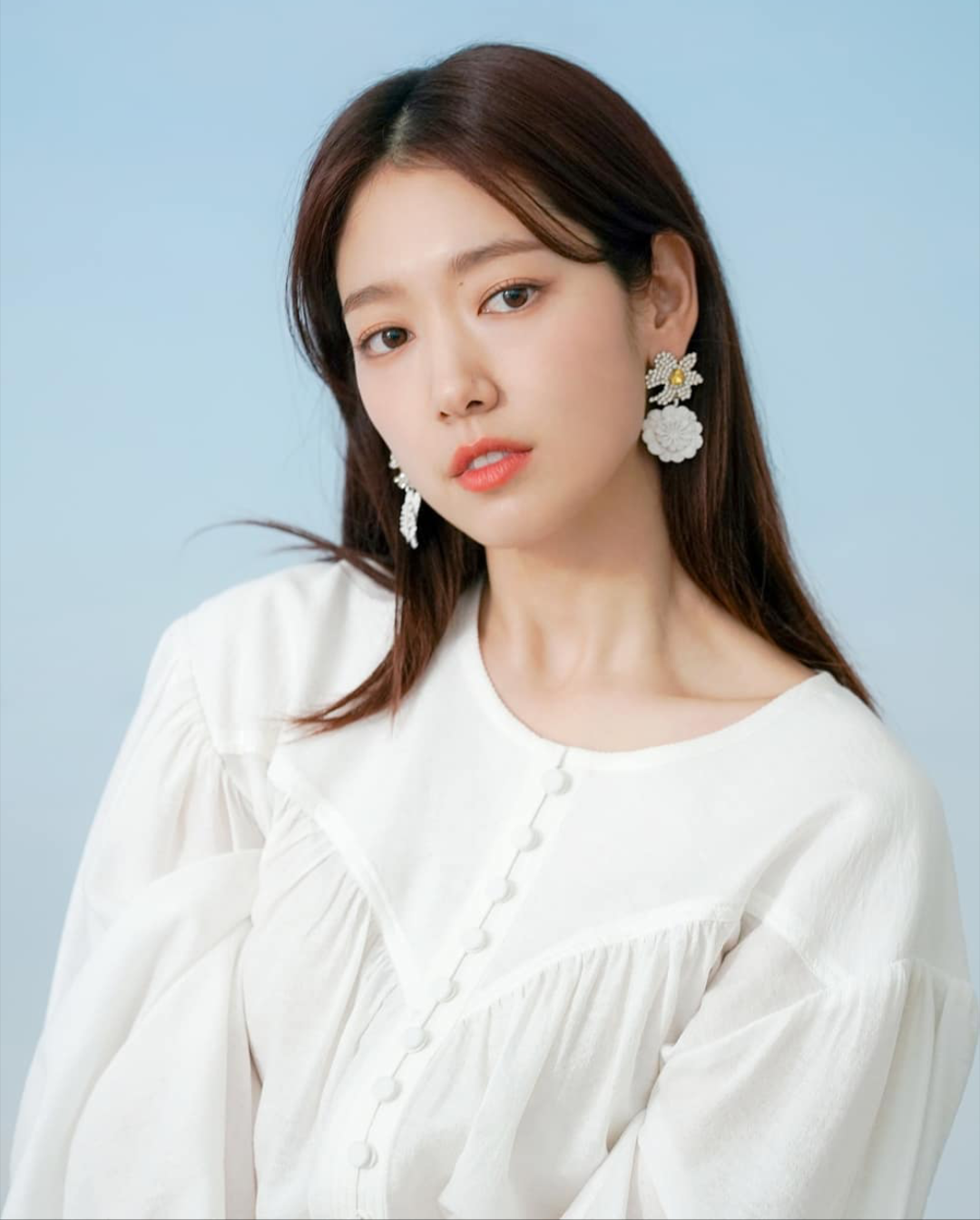 Latest photo of Park Shinhye