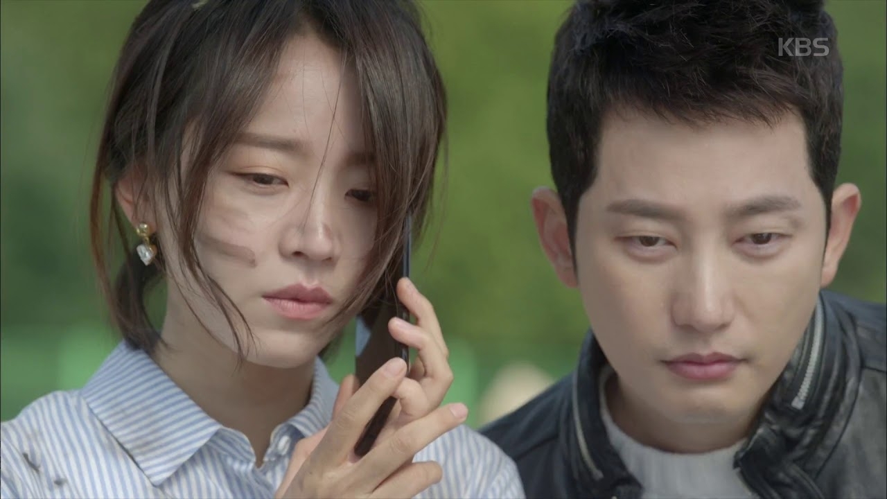 A moment captured by a fan of Park Sihoo