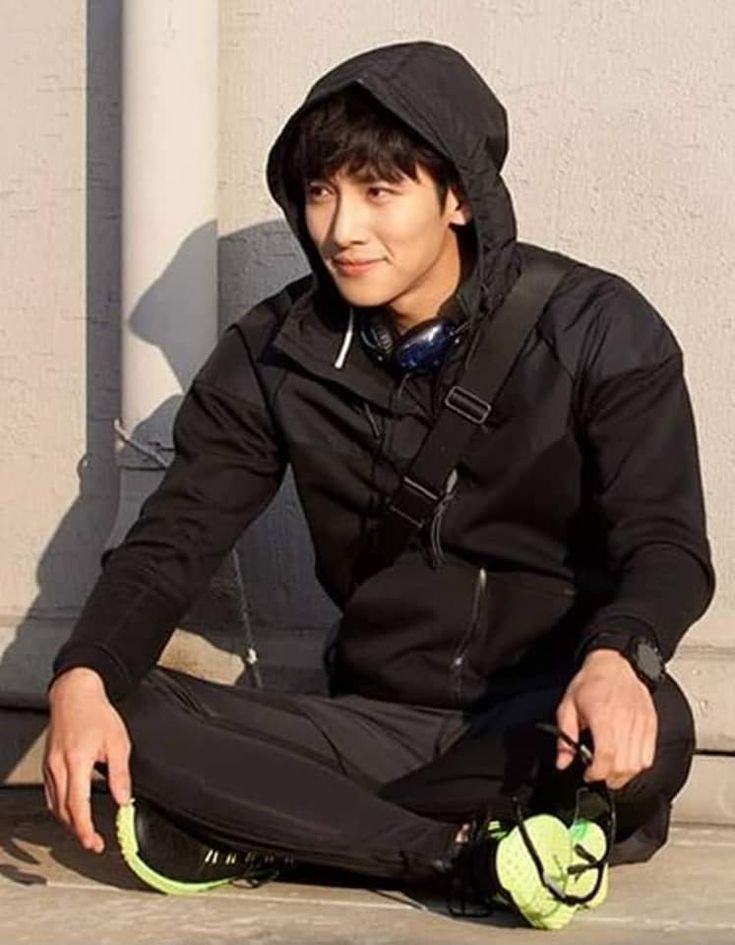 Recent activity shot of Ji Changwook