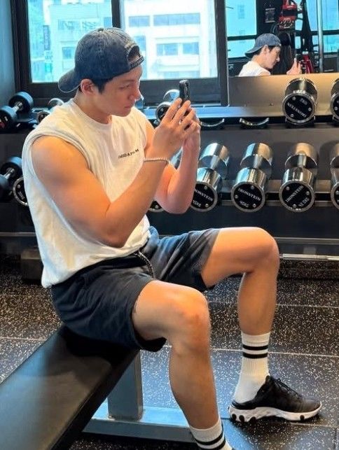 A moment captured by a fan of Ji Changwook