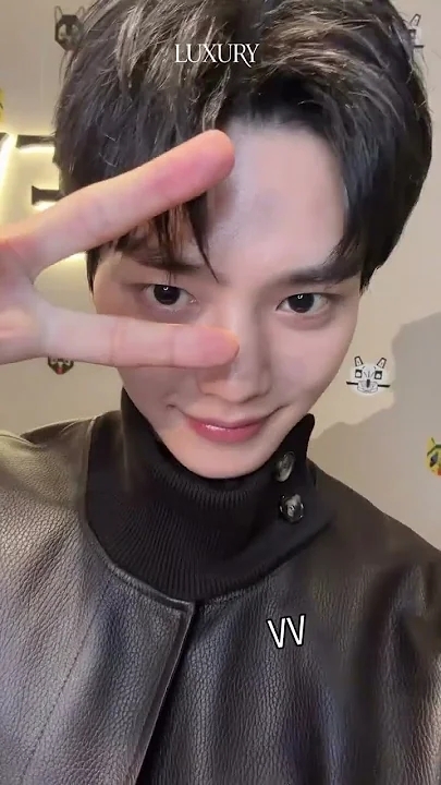 Special wallpaper made by Song Kang's fans