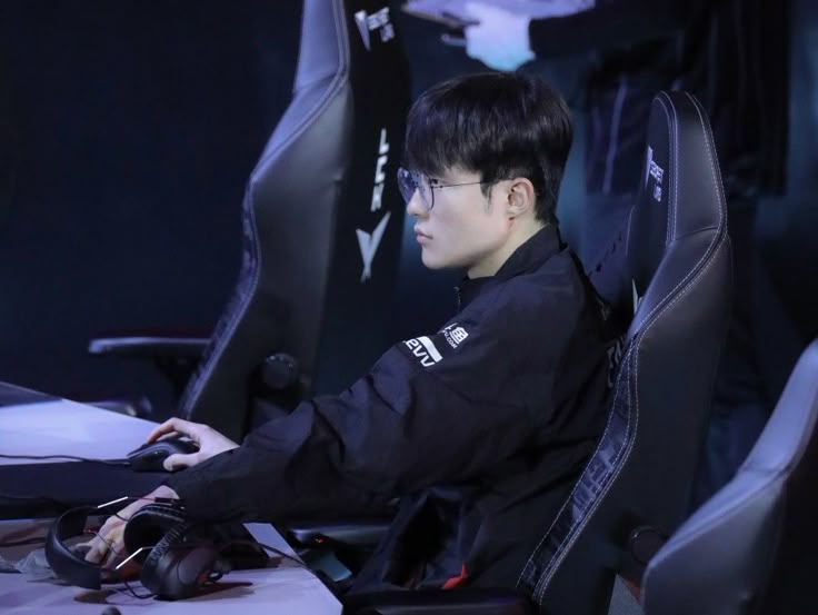 Latest photo of Faker
