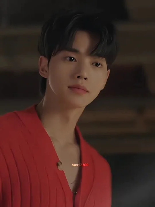 Behind-the-scenes cut of Song Kang