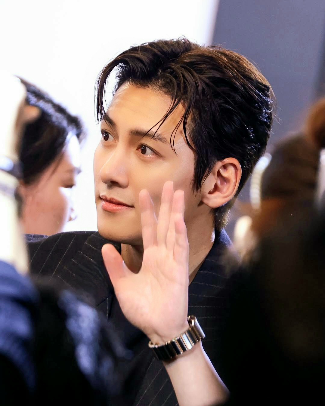 チ・チャンウクのビハインドカット