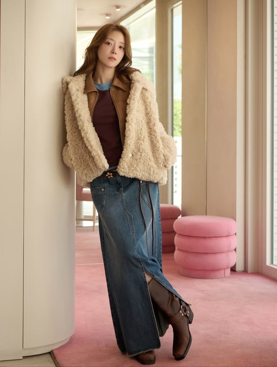 Behind-the-scenes cut of Lee Seyoung