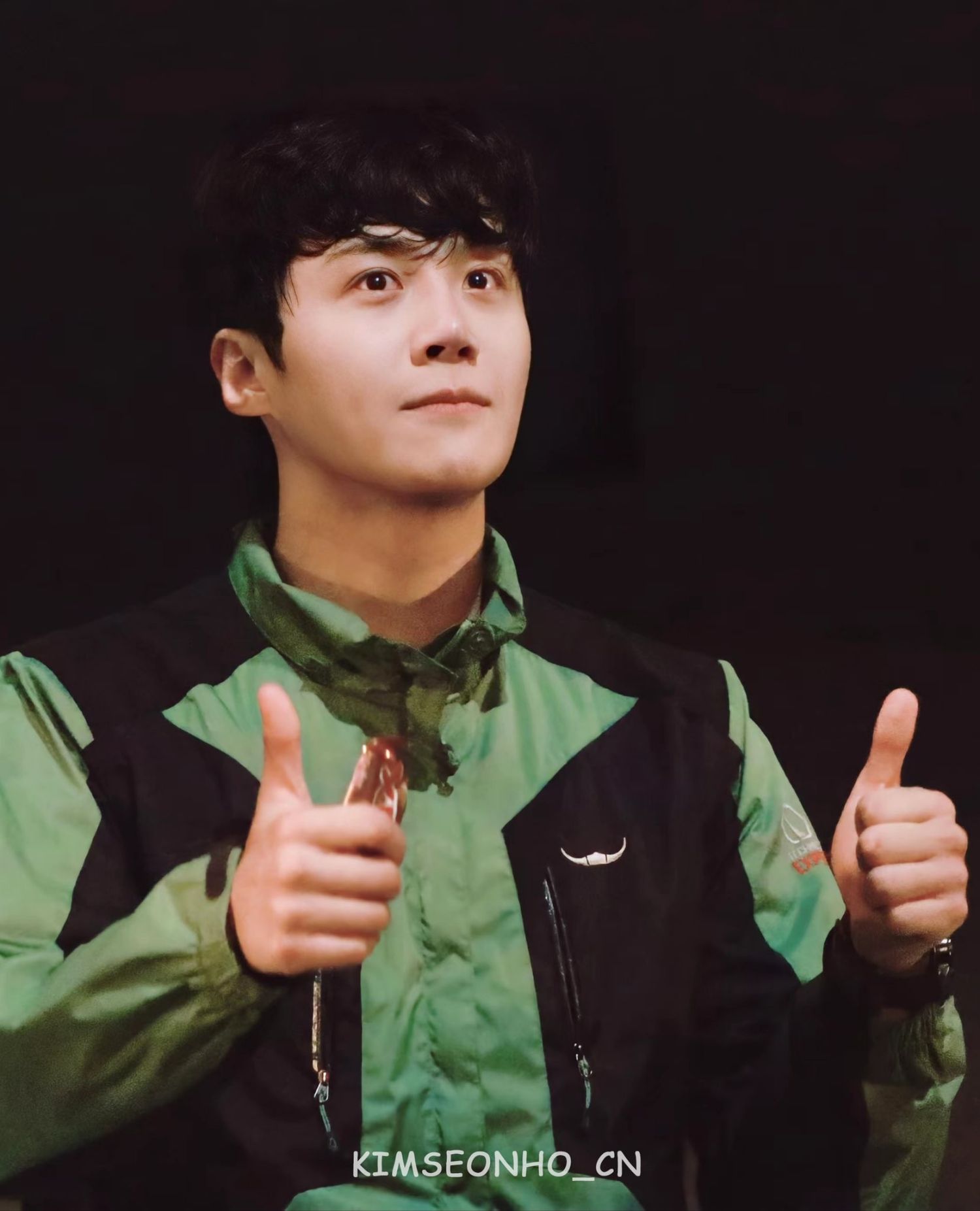 Behind-the-scenes cut of Kim Seonho