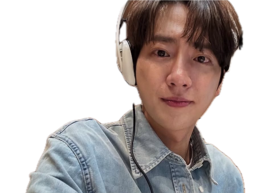 Recent activity shot of Lee Sangyeob
