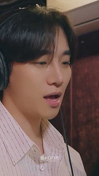 李俊昊粉絲團喜愛的代表背景圖片